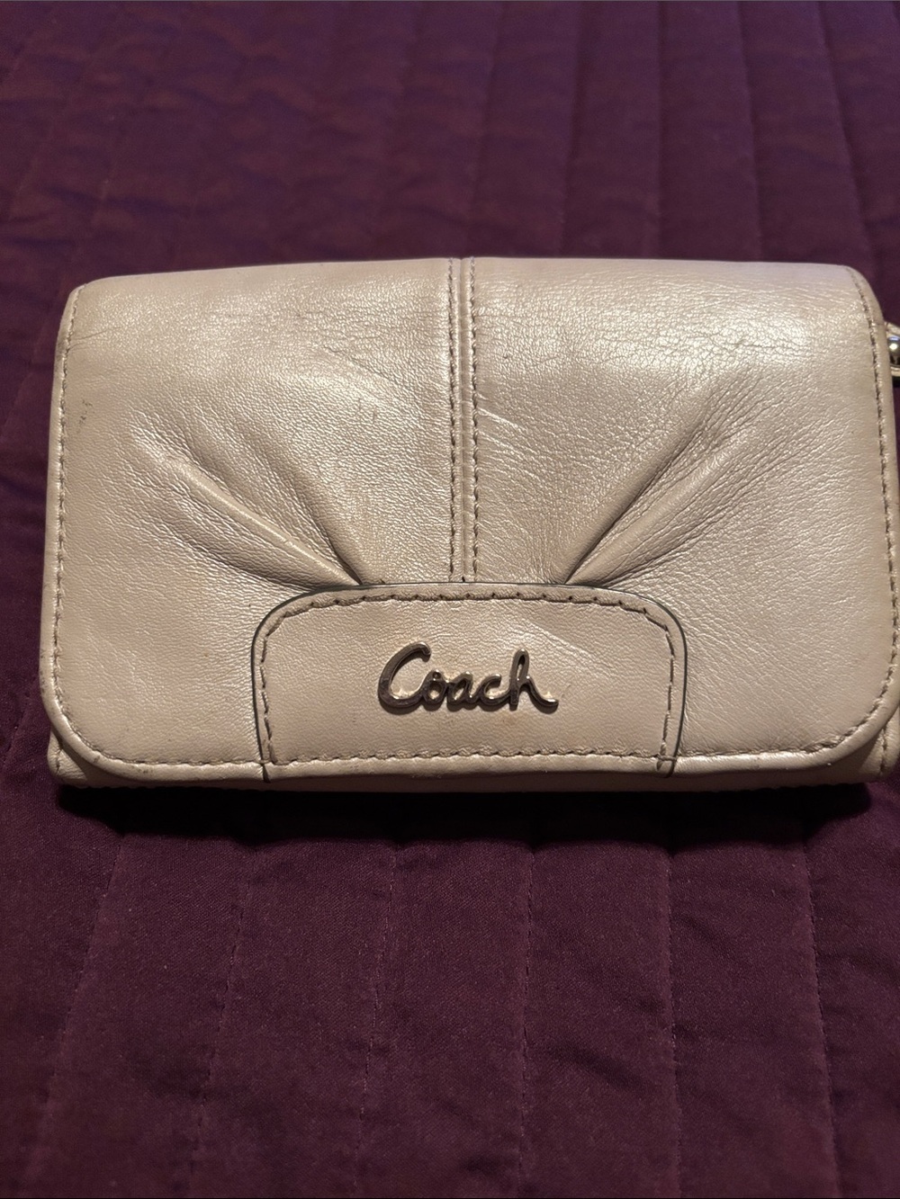 Coach Leather Wallet in Light Grey